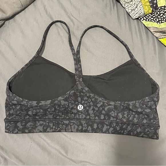 Lululemon Flow Y Bra Nulu Wild Thing Camo Deep Coal Mult Size 12 - Picture 4 of 4